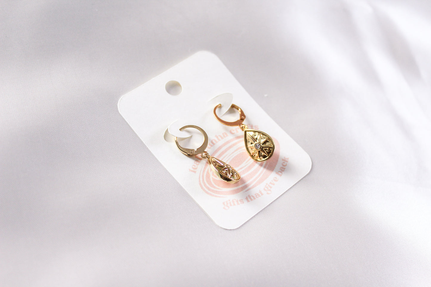 Star Teardrop Huggies