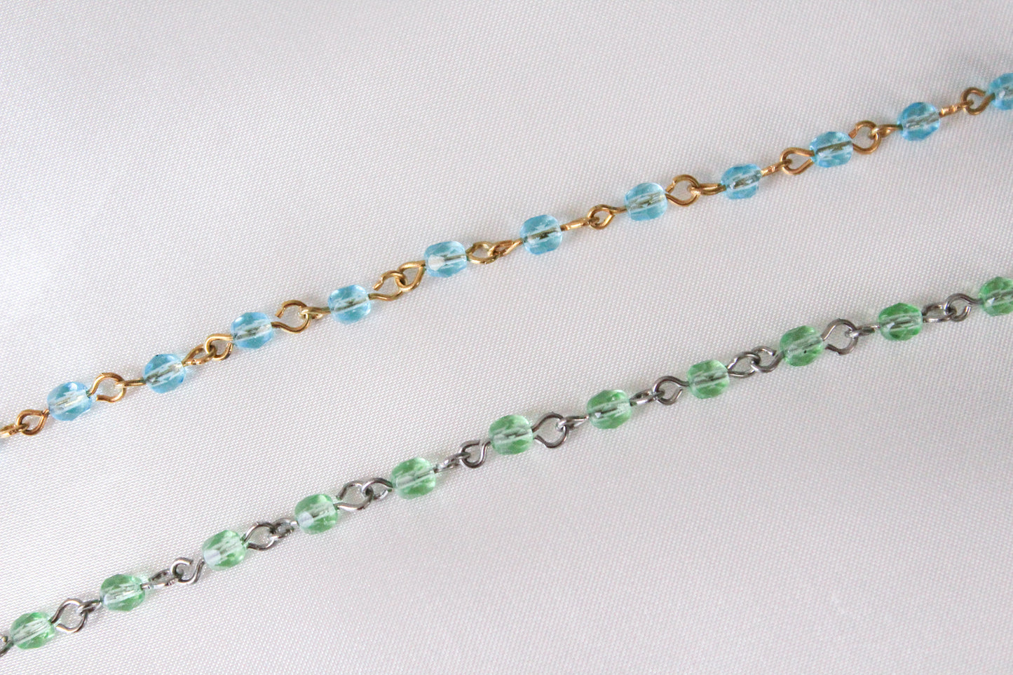 Blue Dot Chain Bracelet